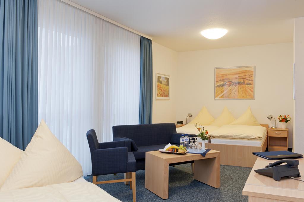 Johanniter Gaestehaus Munster  Luaran gambar
